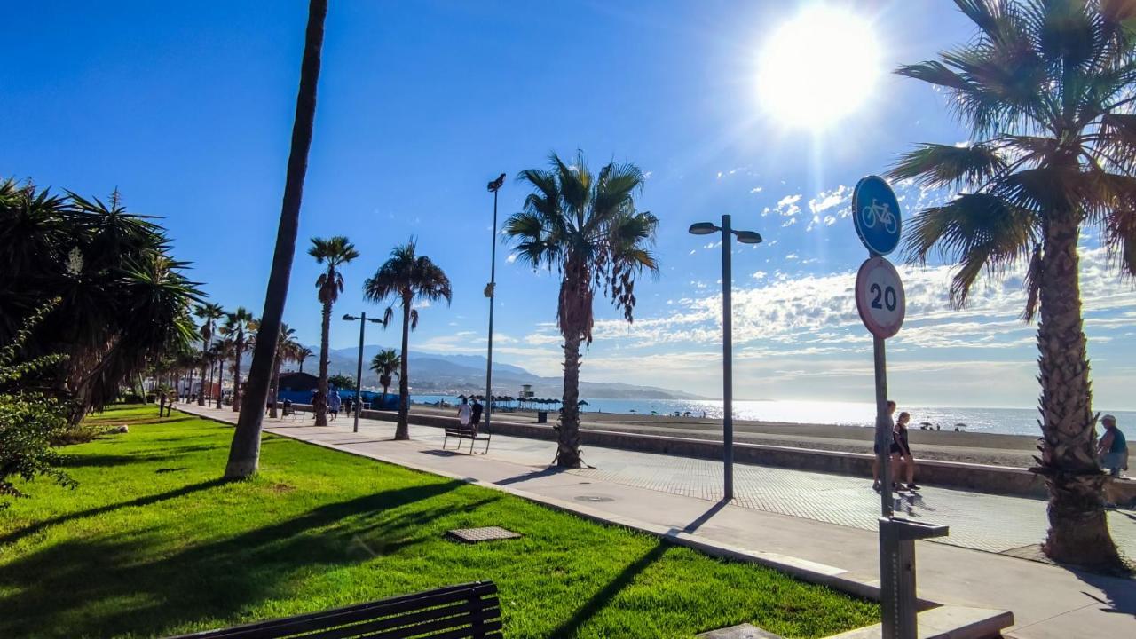 Yeti Atico Beach - Alojamientos La Torre Torre Del Mar Exterior foto